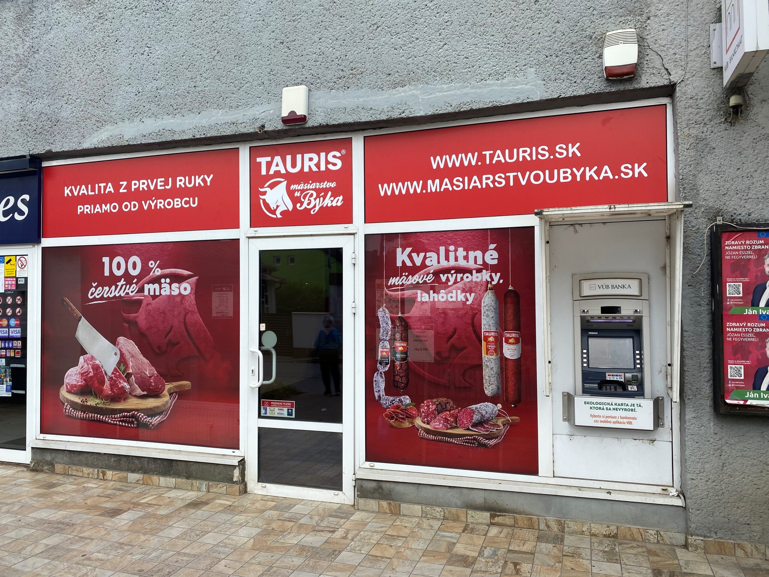 Reklamné panely Tauris, Čaňa